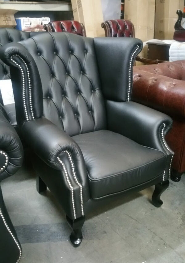 PRINCE OF WALES CHESTERFIELD - Classic Chesterfield